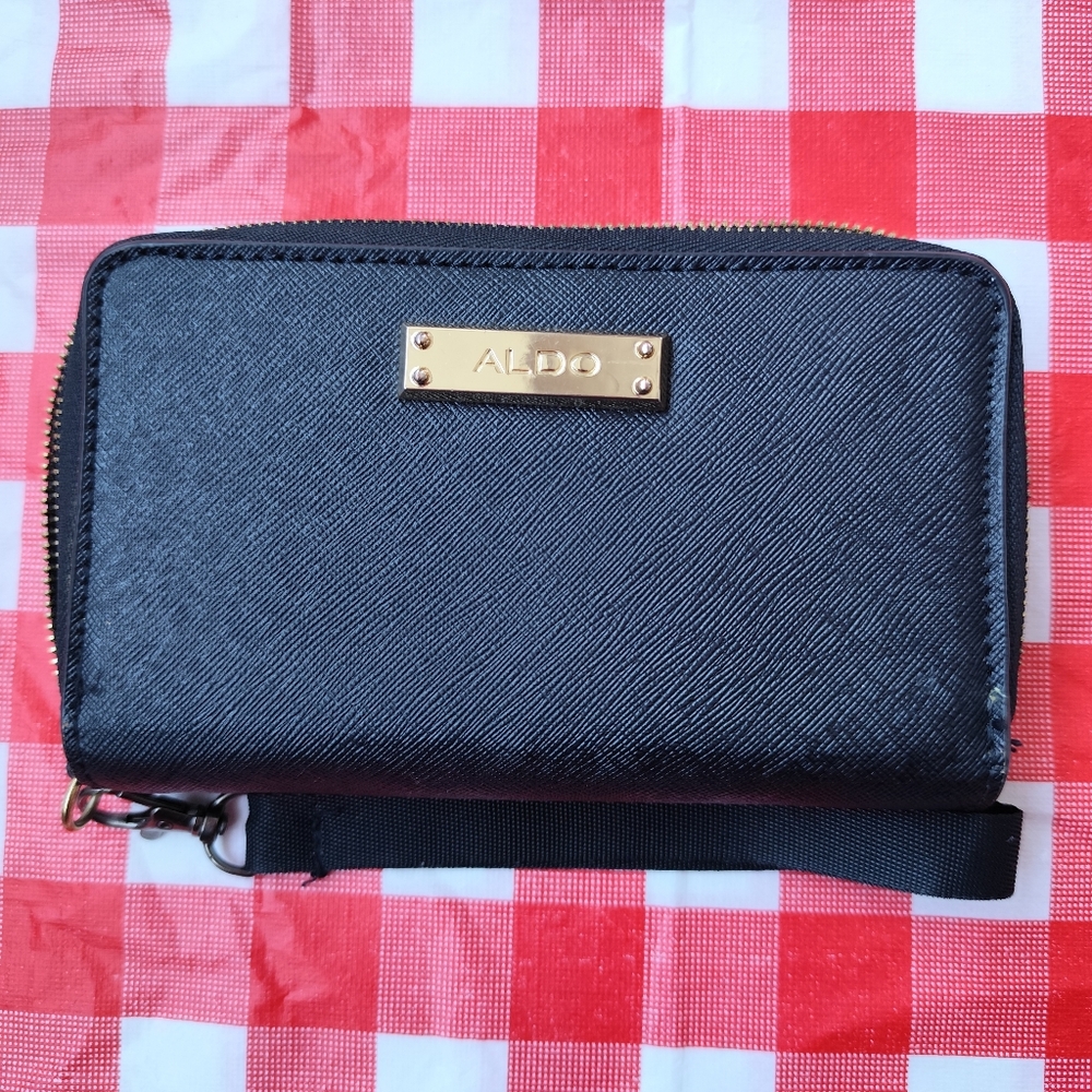 4/$50⭐️ALDO Double Zip Around Wristlet Wallet Black